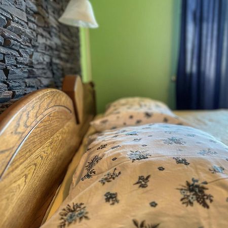 Apartmani Mia Palit エクステリア 写真